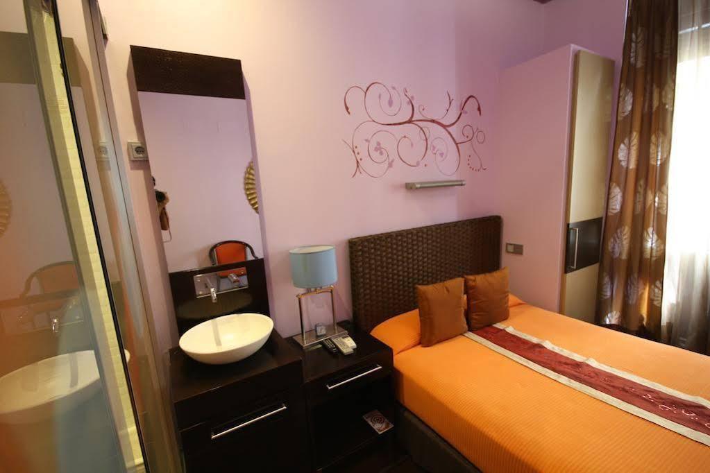 Madrid House Rooms Екстериор снимка
